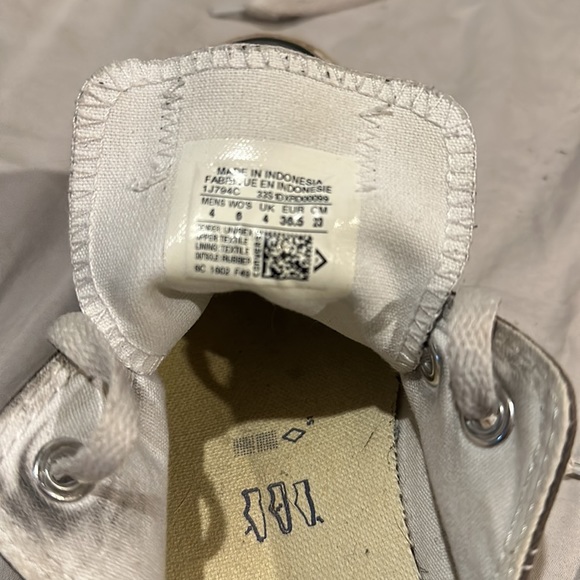 Grey converse size 6 - Picture 2 of 2